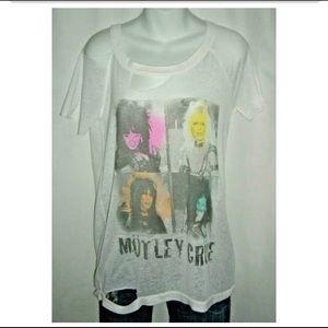 Chaser Motley Crüe distressed T-shirt size XS